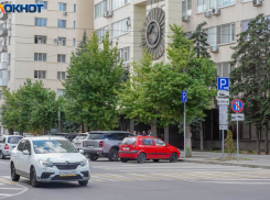 Цены на бензин в Волгограде продолжили ползти вверх, но есть исключение