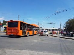 На западе Волгограда из-за аварии не ходили трамваи