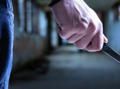 В Волгограде 30-летнего нашли в овраге с девятью ножевыми ранениями
