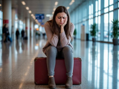 Рейсы массово задерживают и отменяют в волгоградском аэропорту 23 февраля 