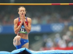 Елена Слесаренко родила дочку