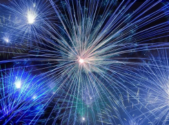 Во дворах волгоградских фронтовиков 9 мая запустят праздничные фейерверки