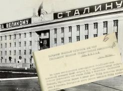 Из разбомбленного Сталинграда срочно писали Берии: рассекречены факты о стройке «желтого дома» ФСБ и МВД