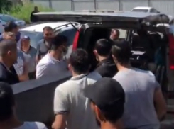 Тело зверски убитого в Волгограде 17-летнего студента отправили в Азербайджан