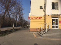 Владелец скандального «Магнита» в «круглом доме» в Волгограде попытался через суд возобновить работу магазина