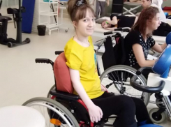 Волгоградцы собрали нужную сумму для реабилитации 28-летней девушке, которая весит 37 килограмм