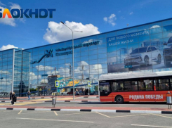 Волгоградский аэропорт закрыли дважды за сутки из-за атаки БПЛА