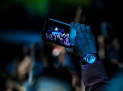 За неисправный новый IPhone X волгоградец отсудил более 138 тысяч рублей