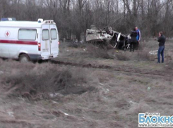 В Волгоградской области Mazda улетела в кювет: 4 человека пострадали
