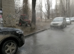 «Отопление и воду массово отключили на Елецкой»: крупное ЧП в Волгограде
