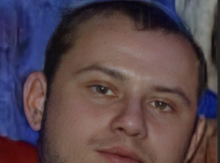 Невысокий кареглазый 32-летний волгоградец больше двух недель не выходит на связь с родными 