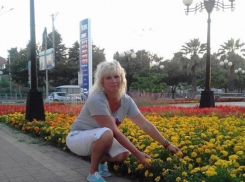 43-летней волгоградке, которую просил спасти сын, стало хуже - женщина в реанимации