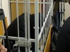 Под Волгоградом наркополицейский получил 3,5 года условно за избиение четырех человек 