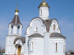Злоумышленник обокрал под Волгоградом храм Покрова Божьей Матери