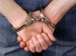 Под Волгоградом убийца вылил на свою жертву чайник с кипятком 