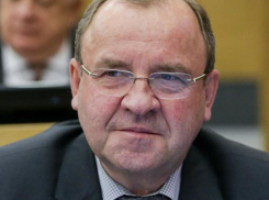 Бывший идейный коммунист из стройбата возглавит избирательный штаб Андрея Бочарова, - источник