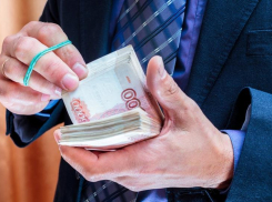 Стало известно, у кого в Волгограде растут доходы