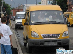 В Волгограде столкнулись маршрутки: двое пострадали