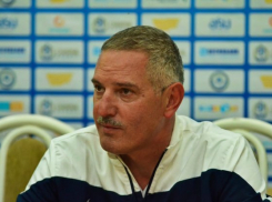 «Это путь в никуда»: в гендиректоры «Ротора» сватают экс-тренера Федора Щербаченко