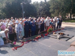 Волгоградские ветераны почтили память погибших 23 августа 1942 года