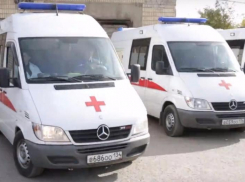 Пять человек пострадали в тройном ДТП на трассе под Волгоградом 