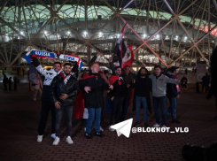 Показываем, что творится на «Волгоград Арене» перед матчем Россия — Сирия