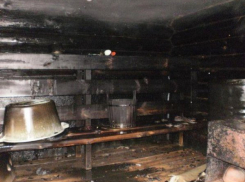 Пожар в бане на севере Волгограда едва не забрал жизнь постоянного клиента