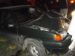 Под Волгоградом мужчина разбил свой ВАЗ и заявил об угоне