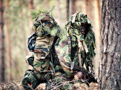 Под Волгоградом на Прудбое началась масштабная подготовка спецназа