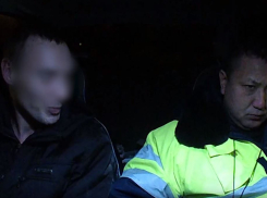 Опубликовано видео с волжанином, угнавшим автобус ради купания в купели