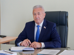 Председателю Волгоградской облдумы Александру Блошкину исполнилось 66 лет