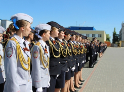 Волгоградская академия МВД закупает термосы для еды, бейсболки и зонтики на 600 тысяч рублей