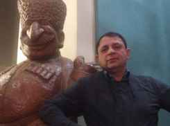 Прославившийся спермой Юрий Гольдер попытался выйти из волгоградского СИЗО под странным предлогом