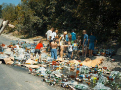 Под Волгоградом двое приятелей украли 1300 бутылок пива в День молодежи