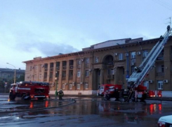 В Волжском ищут поджигателей здания городской администрации