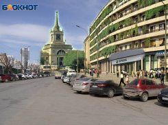 Тогда и сейчас: «Волжаночка», «Минск» и первый «Радеж» на Ткачева — куда ходили волгоградцы за покупками