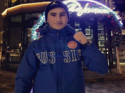 Лежит в больнице с переломом костей черепа: родные 16-летнего волгоградца, которого сбил прицеп