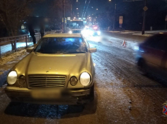 Водитель Mercedes в праздник сбил насмерть 16-летнюю в Волгограде
