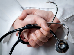 В Волгоградской области в двух больницах назначены новые главврачи