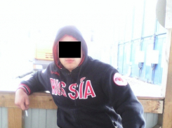 Волгоградца разыскивают за ребенка от 15-летней девочки 