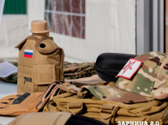 Кресла и диваны на миллион у компании с машиной времени срочно закупили в Волгограде к приезду Кириенко