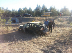 Под Волгоградом в ДТП пострадала 20-летняя на Ford