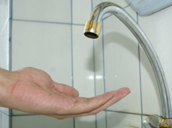 Краснооктябрьский район Волгограда останется без воды из-за ремонта изношенного трубопровода