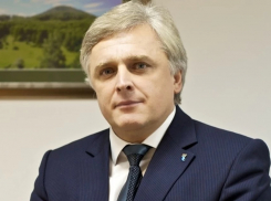 Олег Гаранин пожелал жителям региона тепла и уюта в новом, 2021 году