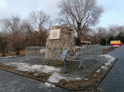 Волгоградский экс-депутат нашел памятник бездействию власти в центре города