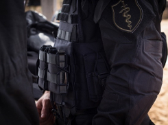 Пистолет Макарова украли у сотрудника «Грома»: в Волгограде ведется розыск преступников