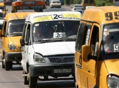 Суд признал отмену 90% маршруток в Волгограде законной