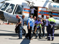 На вертолете в Волгоград прибыло еще 17 беженцев из Украины