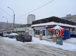 В Волгограде на «Ткачёвском рынке» боятся закрытия из-за торговой сети