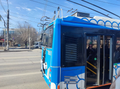 Зарядки на 89 млн рублей покупают для фантомных электробусов в Волгограде